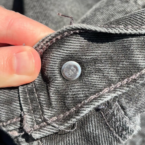 1999 Black Levi’s 550 Jeans - Picture 11 of 14